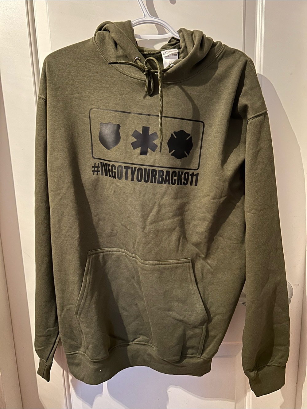 Olive Green Men's Hoodie with #IVEGOTYOURBACK911 Graphic - L